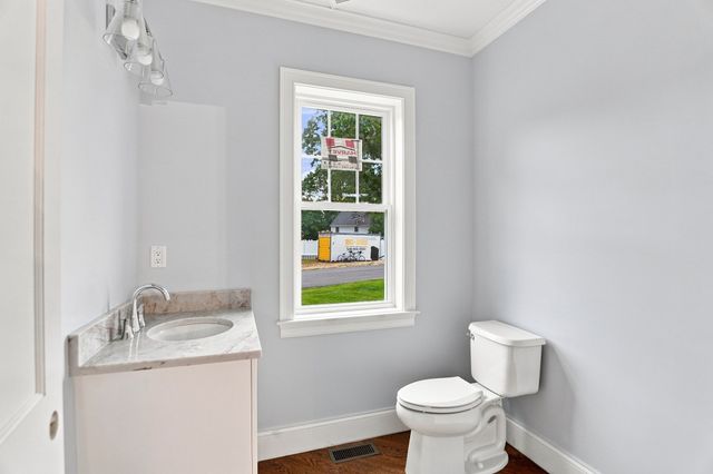 17 Winter Road Extension, Woburn, MA 01801