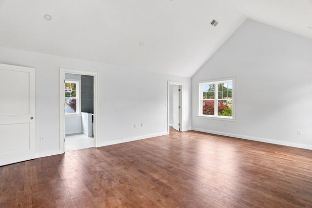 17 Winter Road Extension, Woburn, MA 01801