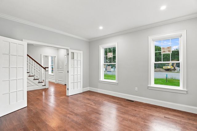17 Winter Road Extension, Woburn, MA 01801
