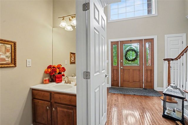 502 Sword Dancer Pl, Cranberry Twp, PA 16066