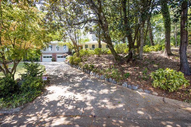6129 Cape Cod Court, Columbus, GA 31904