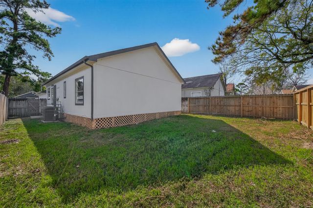 11907 Greensbrook Forest Drive, Houston, TX 77044