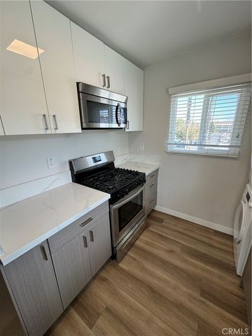 2118 Manhattan Beach Boulevard C, Redondo Beach, CA 90278