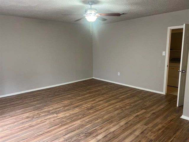 6213 NW Birch Ave, Lawton, OK 73505