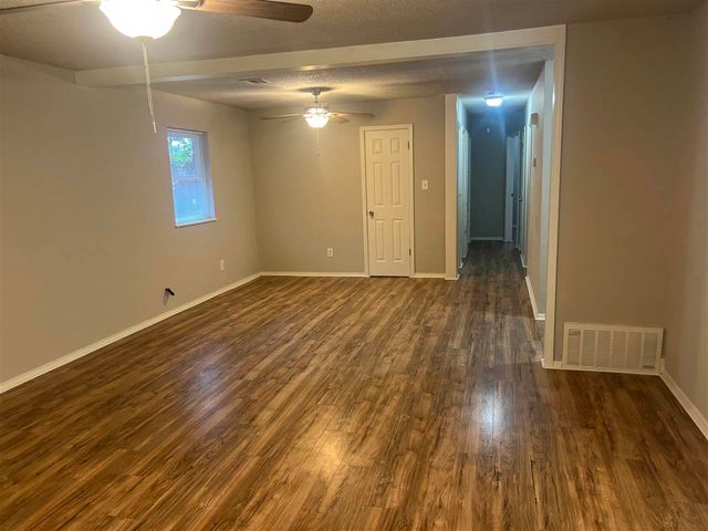 6213 NW Birch Ave, Lawton, OK 73505