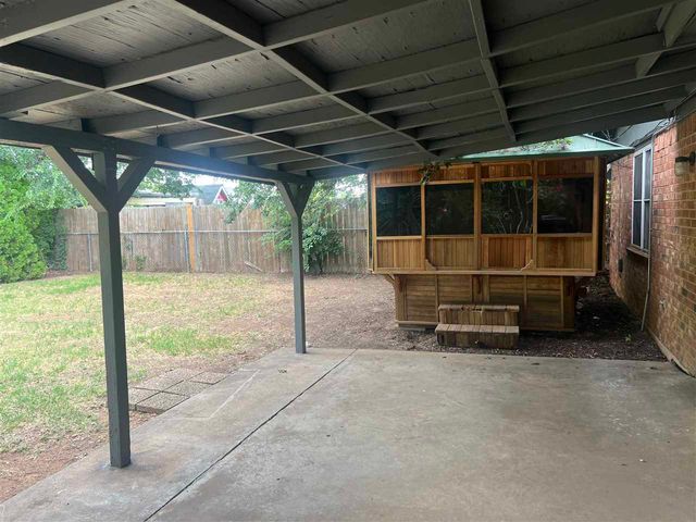 6213 NW Birch Ave, Lawton, OK 73505
