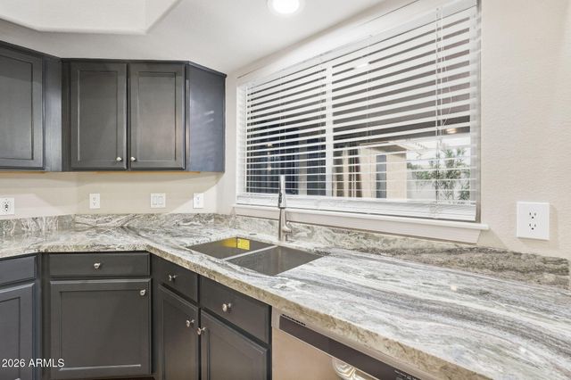 9941 W TONOPAH Drive, Peoria, AZ 85382