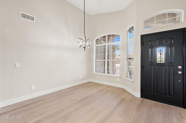 9941 W TONOPAH Drive, Peoria, AZ 85382