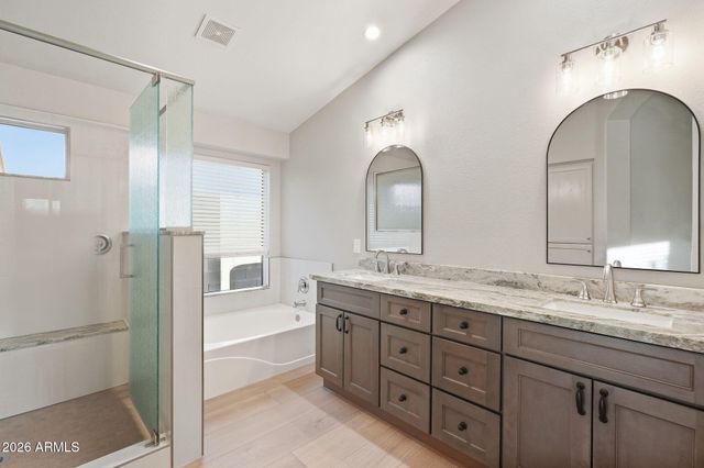 9941 W TONOPAH Drive, Peoria, AZ 85382