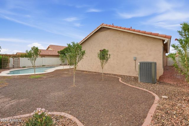 9941 W TONOPAH Drive, Peoria, AZ 85382