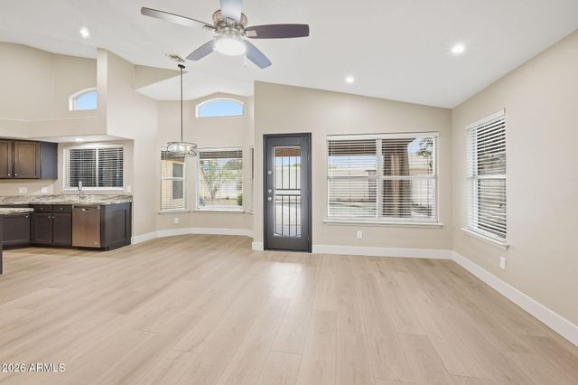 9941 W TONOPAH Drive, Peoria, AZ 85382
