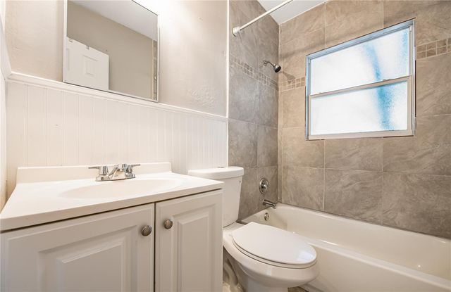 119 37TH STREET S, St Petersburg, FL 33711