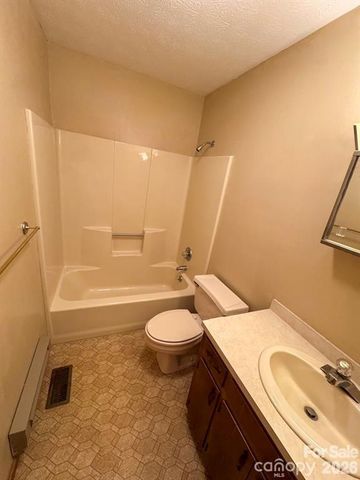 84 Stoney Ridge Loop, Maggie Valley, NC 28751