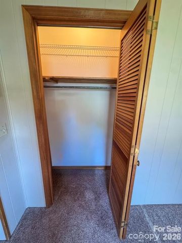 84 Stoney Ridge Loop, Maggie Valley, NC 28751