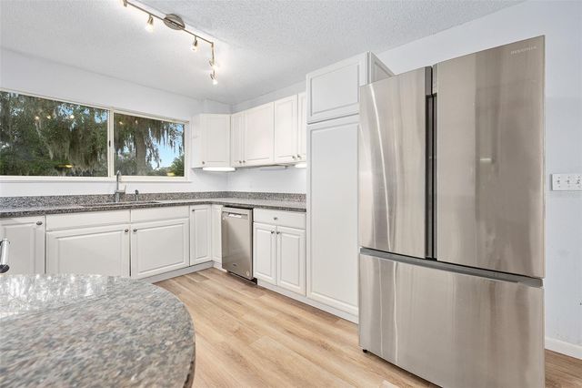 19 OAKMONT CIRCLE, Ormond Beach, FL 32174