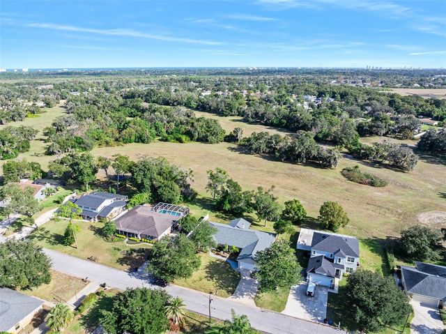 19 OAKMONT CIRCLE, Ormond Beach, FL 32174