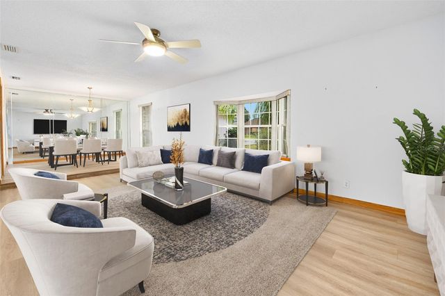 19 OAKMONT CIRCLE, Ormond Beach, FL 32174