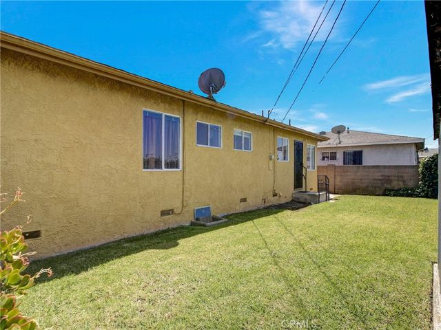 407 S Keene, Compton, CA 90220