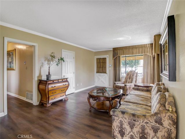 407 S Keene, Compton, CA 90220