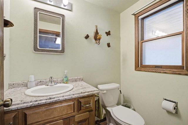 4941 N OVERLAND ROAD, Oneida, WI 54155