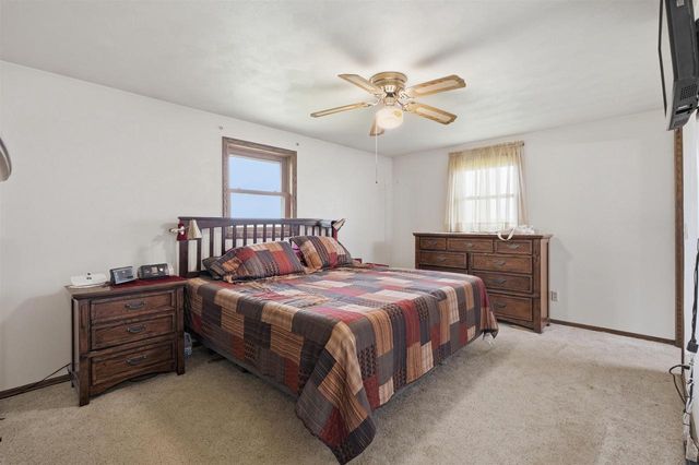 4941 N OVERLAND ROAD, Oneida, WI 54155