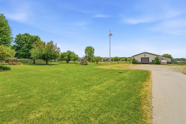 4941 N OVERLAND ROAD, Oneida, WI 54155