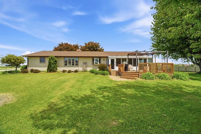 4941 N OVERLAND ROAD, Oneida, WI 54155