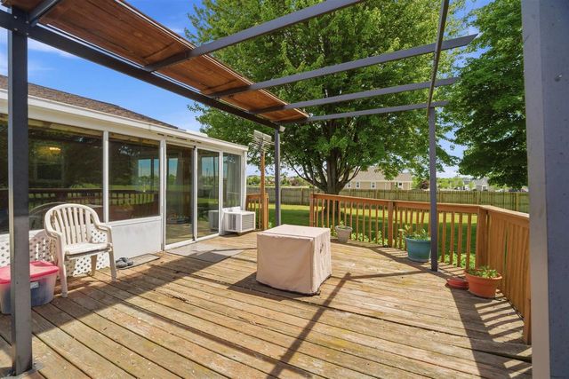 4941 N OVERLAND ROAD, Oneida, WI 54155