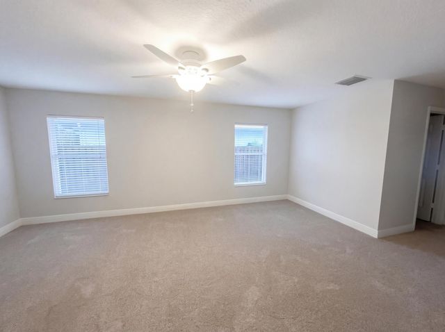 5864 NW Hann Drive, Port St Lucie, FL 34986