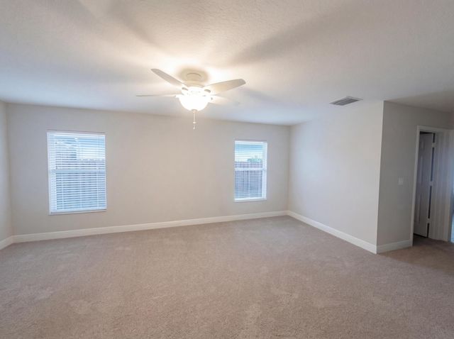 5864 NW Hann Drive, Port St Lucie, FL 34986