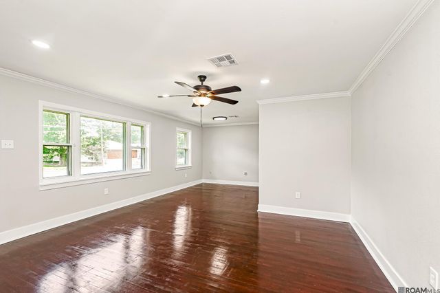 11940 Newsom Dr, Baton Rouge, LA 70811