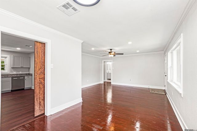 11940 Newsom Dr, Baton Rouge, LA 70811