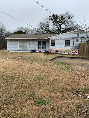 12 and 12 B Pershing Drive A, Denison, TX 75020