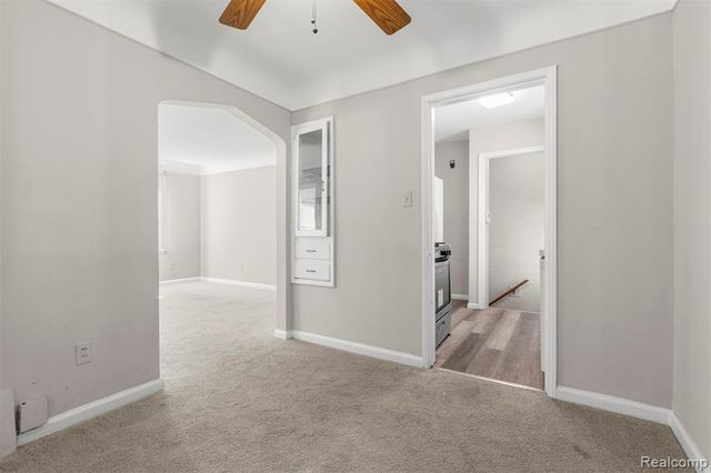 7521 N Silvery Lane, Dearborn Heights, MI 48127