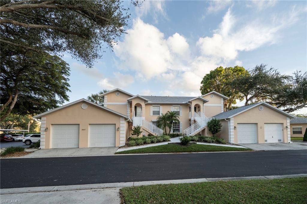 440 Wiggins Lake CT 201, NAPLES, FL 34110 — photo 4