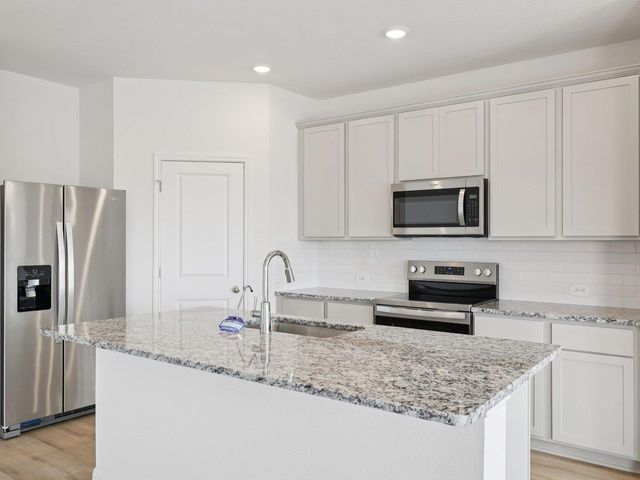 144 Woodbrook DR, Georgetown, TX 78674