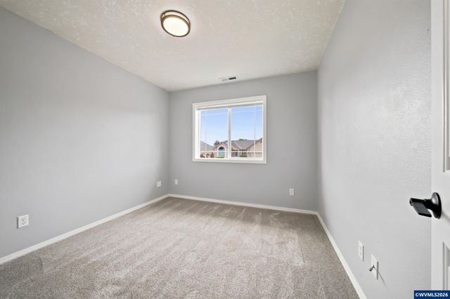 1475 Orchardview Dr NW, Salem, OR 97304