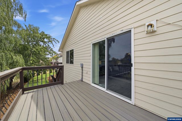 1475 Orchardview Dr NW, Salem, OR 97304