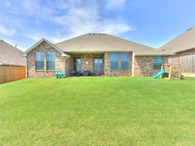 9332 SW 44th Terrace, Oklahoma City, OK 73179