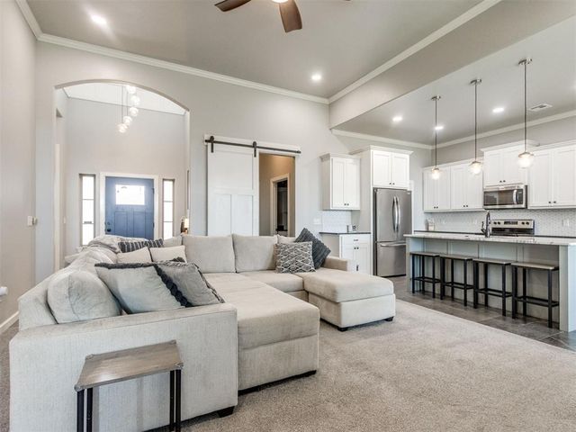9332 SW 44th Terrace, Oklahoma City, OK 73179