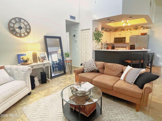 1017 E Maryland Avenue E 218, Phoenix, AZ 85014