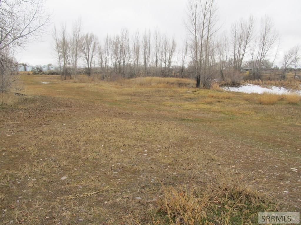 Image 2 of property listing at 155 N 4700 E, Rigby, ID 83442