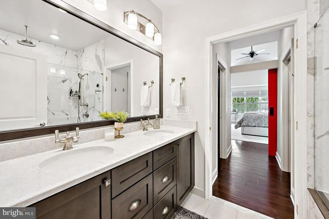 625 TOURNAMENT DR, Moorestown, NJ 08057