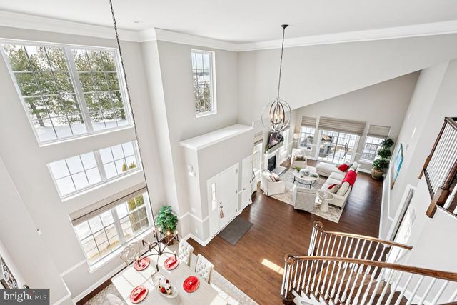 625 TOURNAMENT DR, Moorestown, NJ 08057