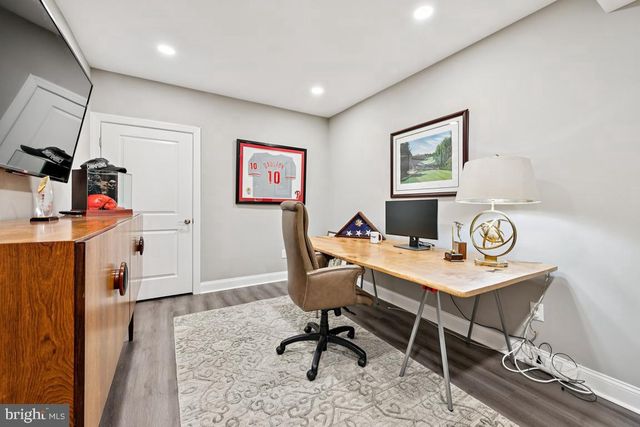 625 TOURNAMENT DR, Moorestown, NJ 08057