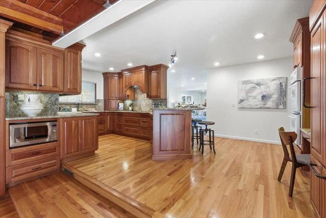 3140 El Sobrante Street, Santa Clara, CA 95051