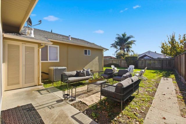 3140 El Sobrante Street, Santa Clara, CA 95051