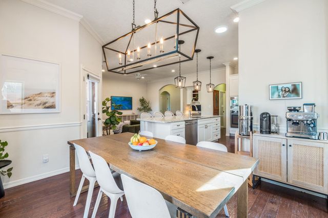 5936 Mesa Vista Trail NW, Albuquerque, NM 87120