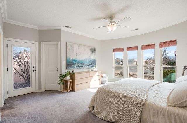 5936 Mesa Vista Trail NW, Albuquerque, NM 87120