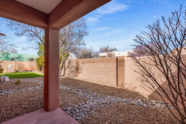 5936 Mesa Vista Trail NW, Albuquerque, NM 87120